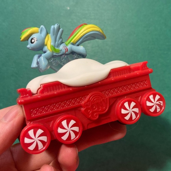 B1G2 - Rainbow Dash My Little Pony Train Car - Buy 1, Get 2 FREE - Picture 1 of 9
